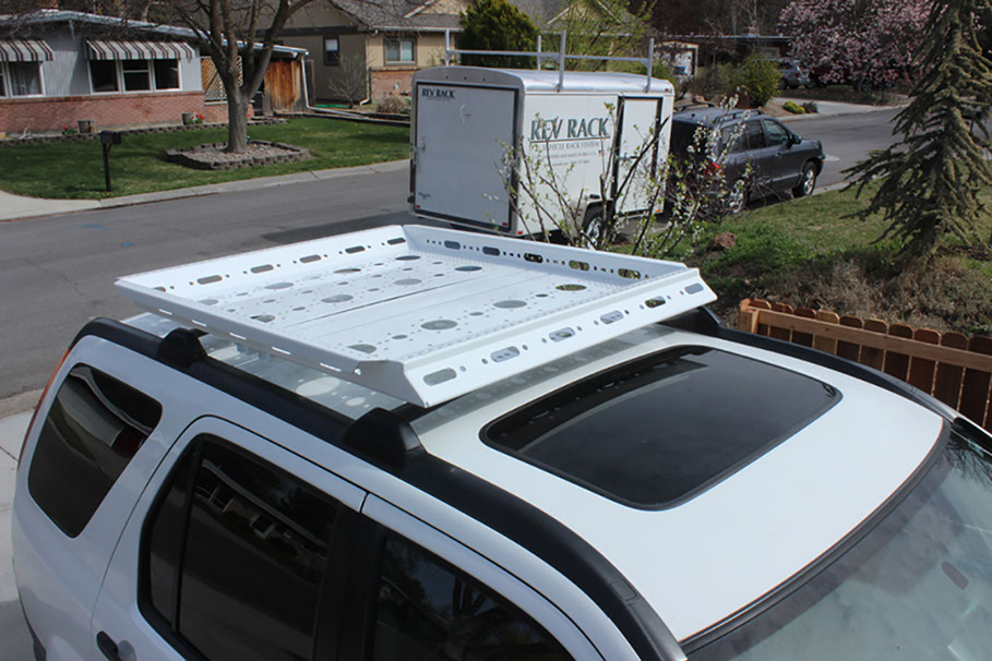 enclosed luggage rack